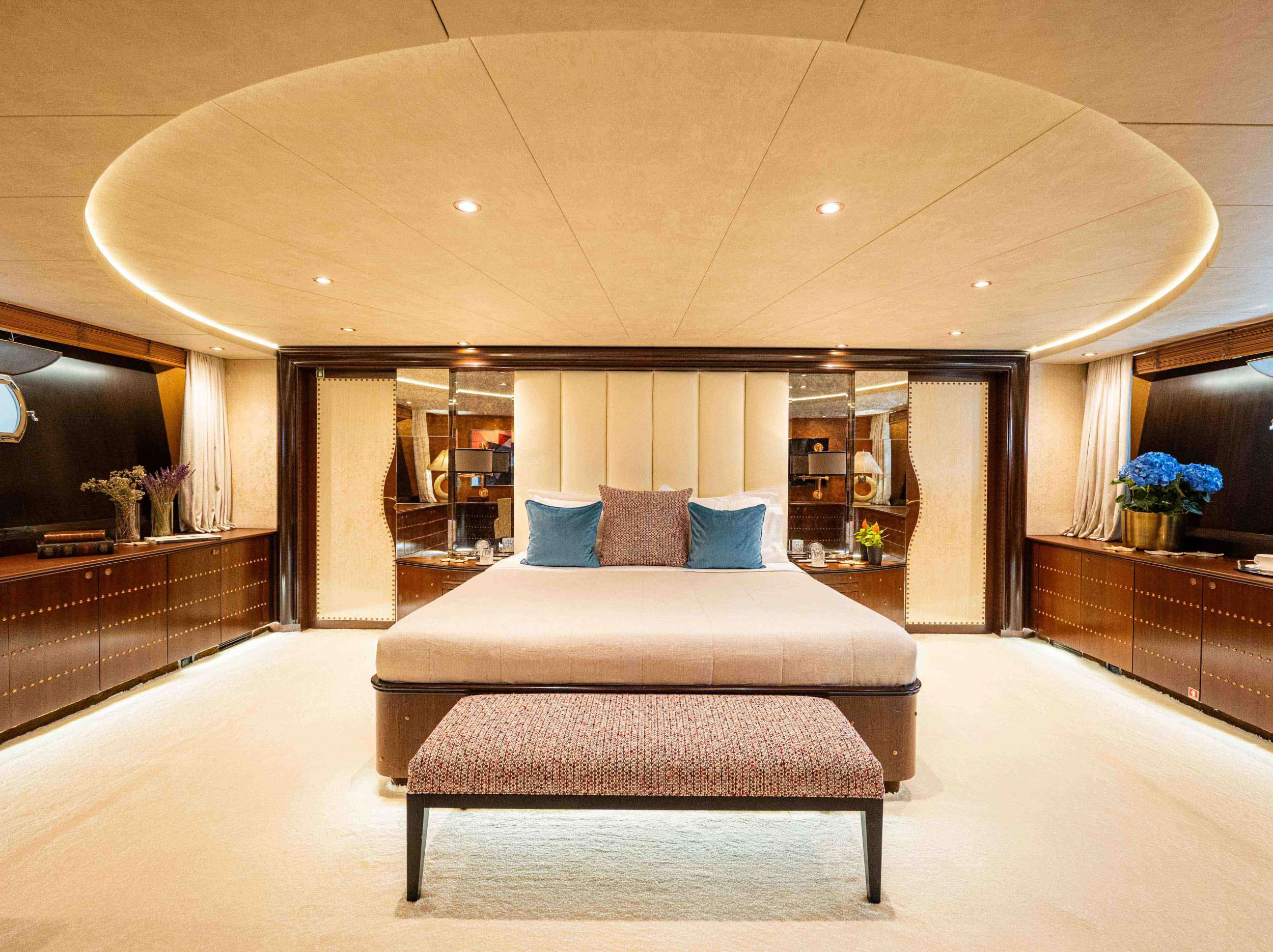 Yacht Photo