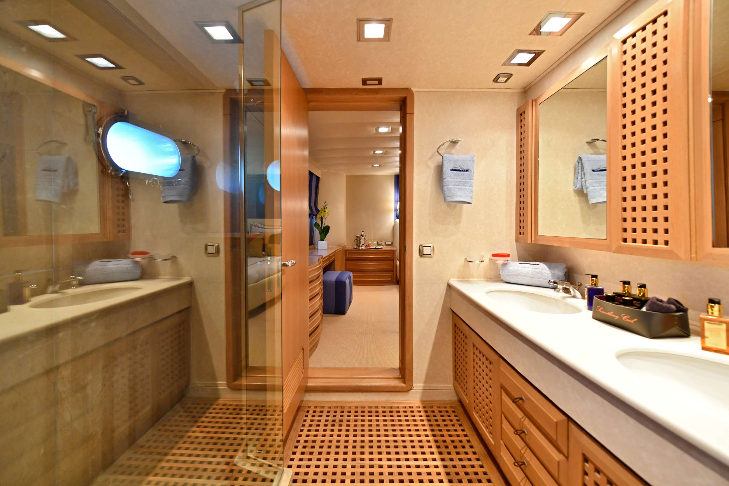 Yacht Photo