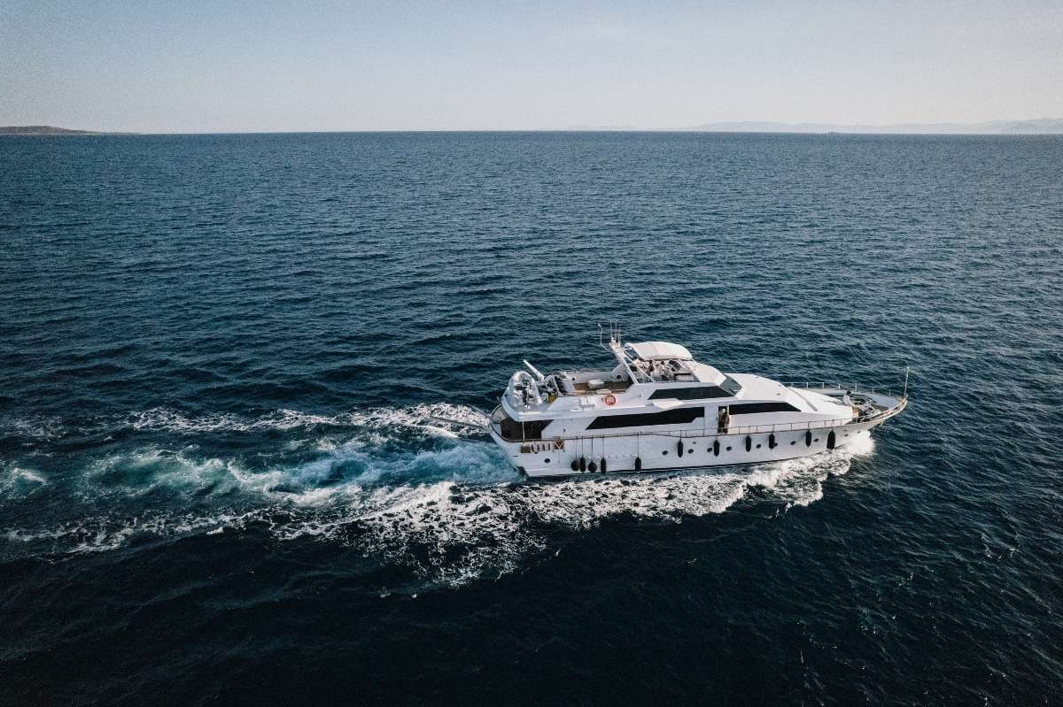 Yacht Photo