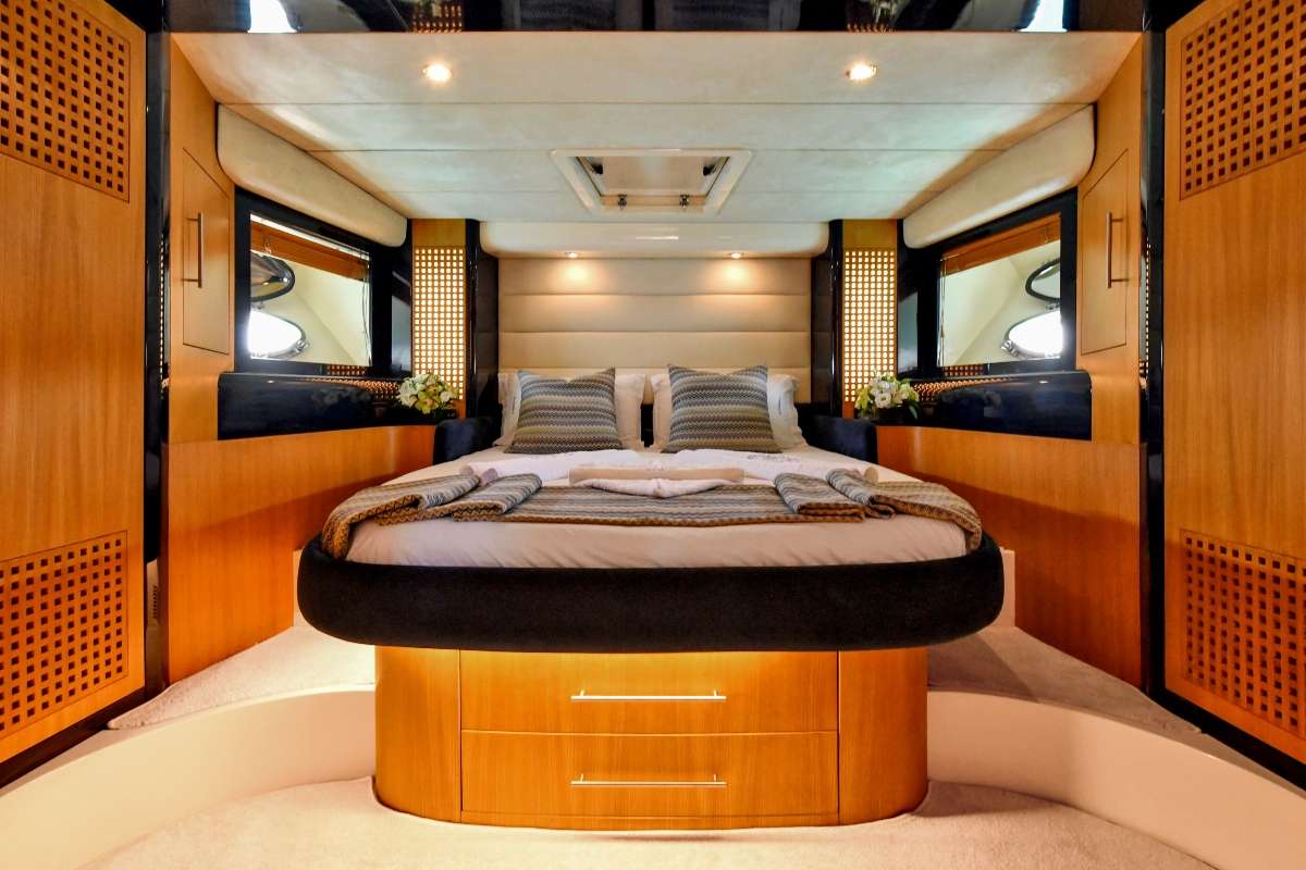 Yacht Photo