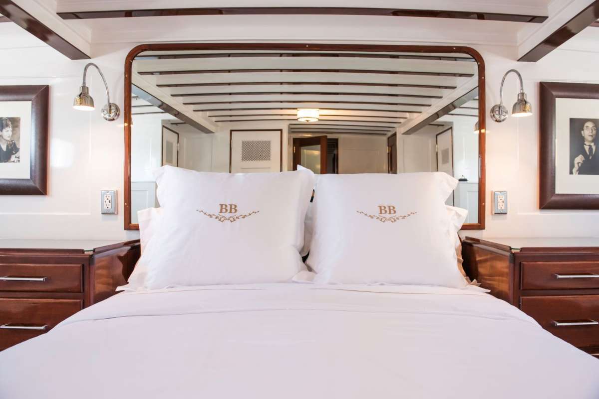 Yacht Photo