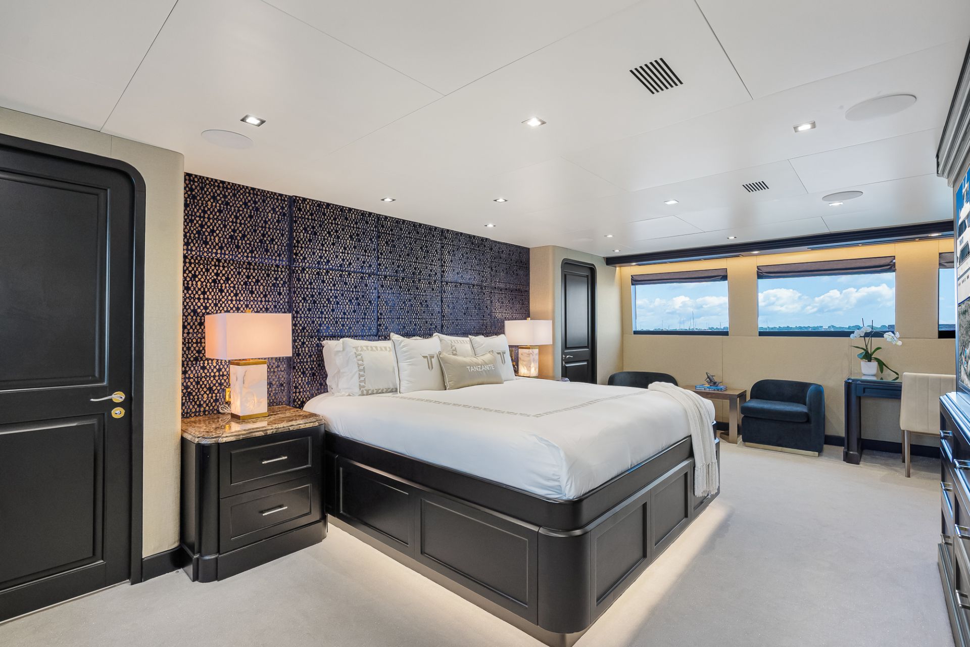 Yacht Image 17