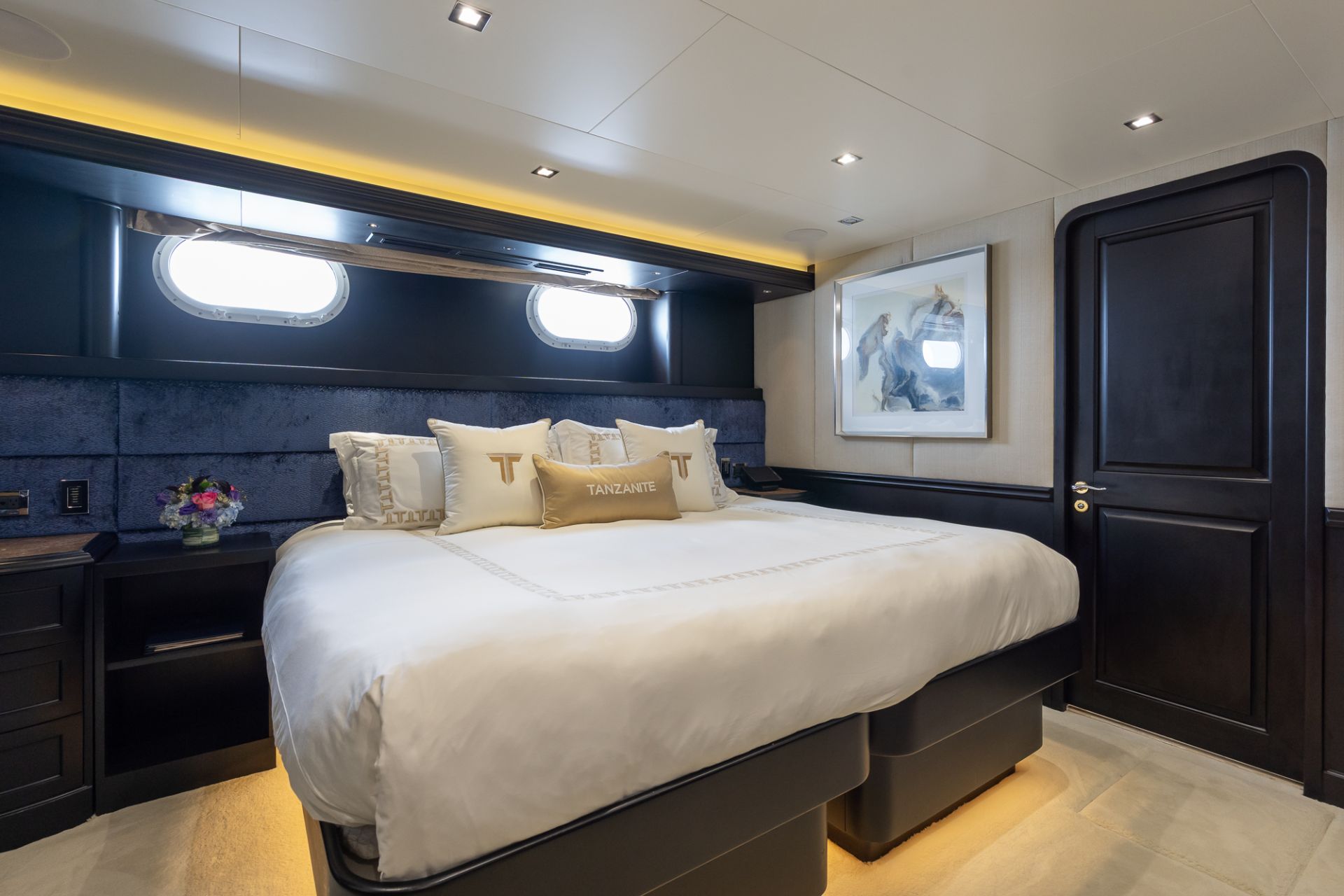 Yacht Image 26