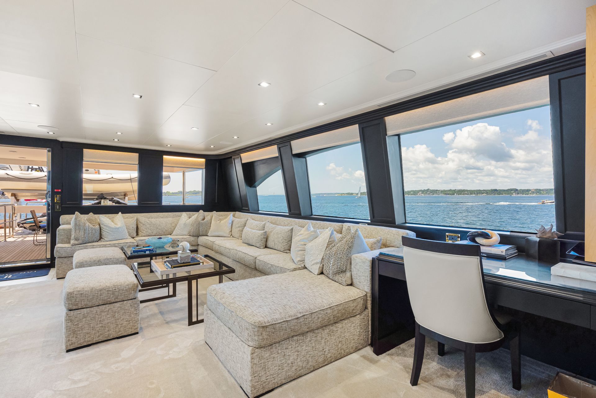 Yacht Image 36