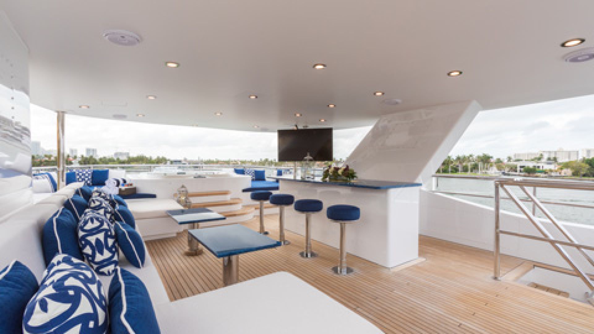 Yacht Image 45