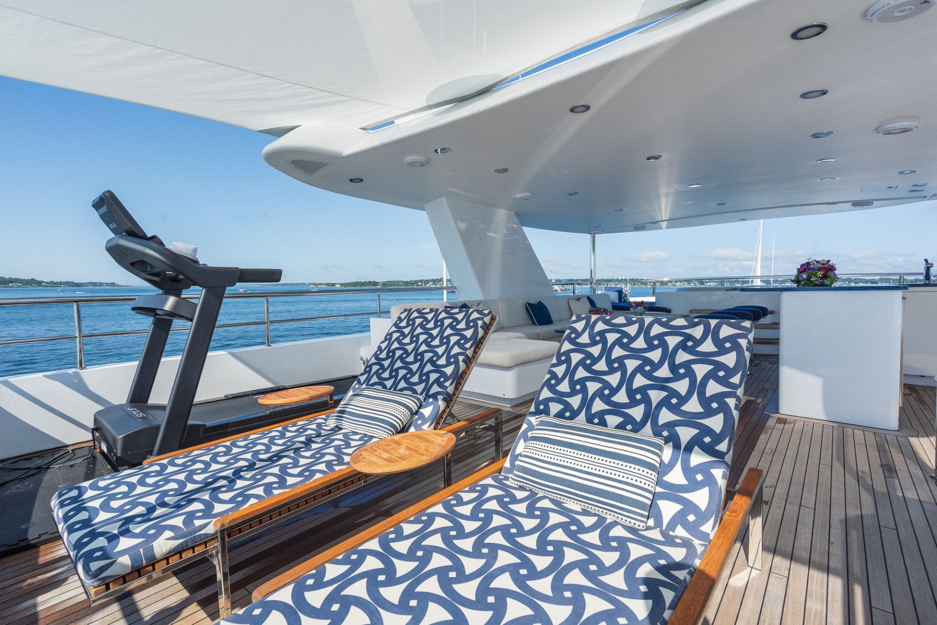 Yacht Image 46