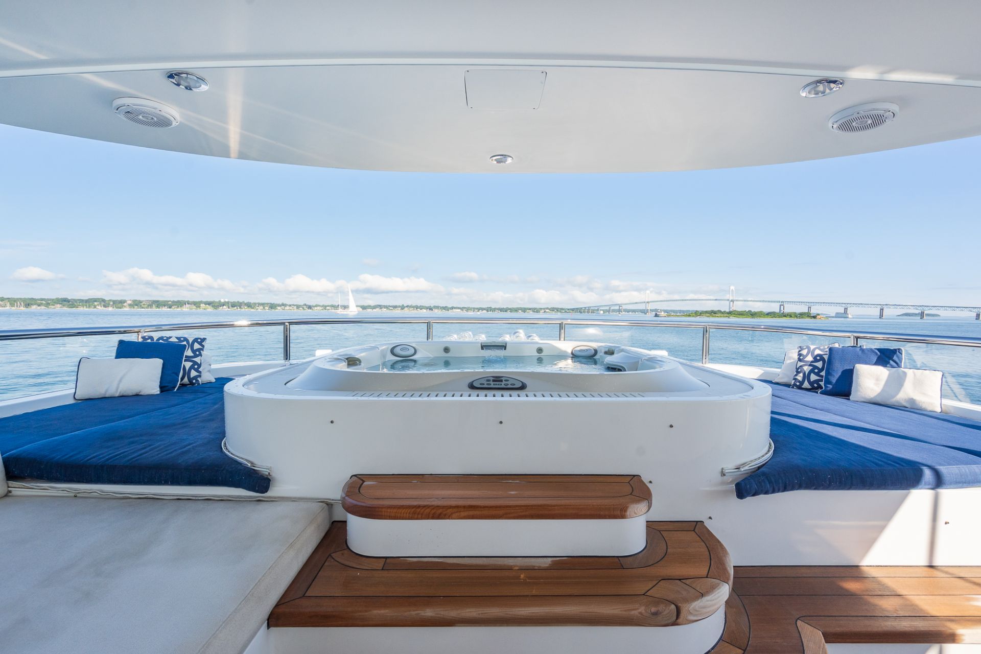 Yacht Image 56