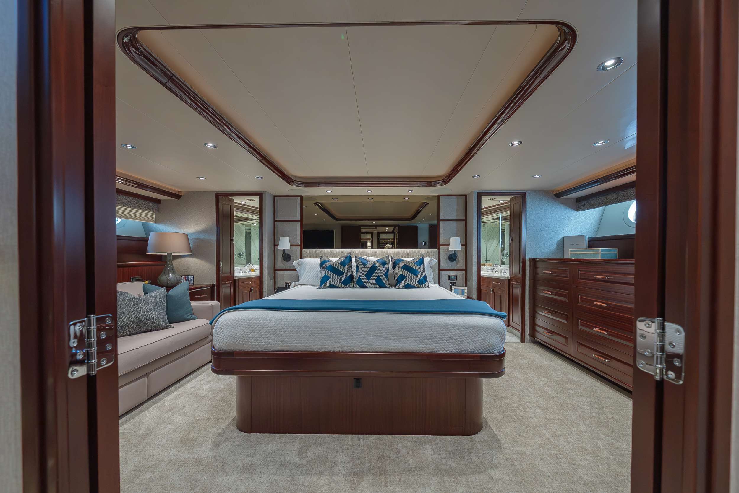 Yacht Photo