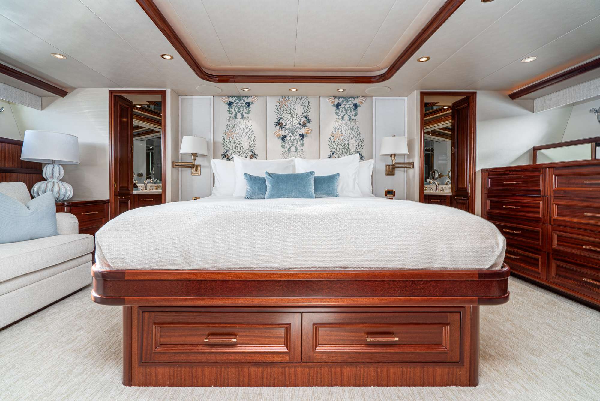 Yacht Photo