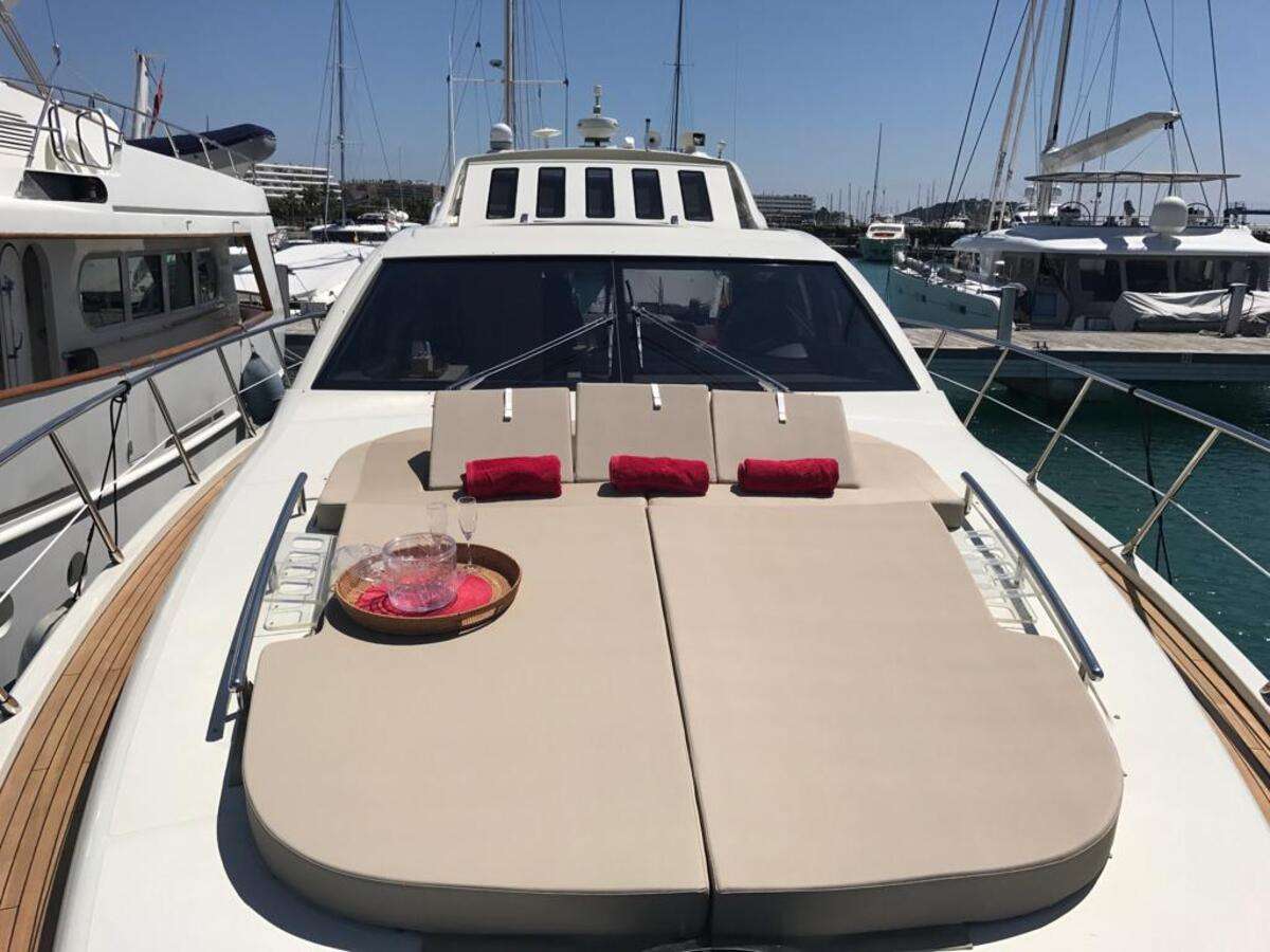 Yacht Photo