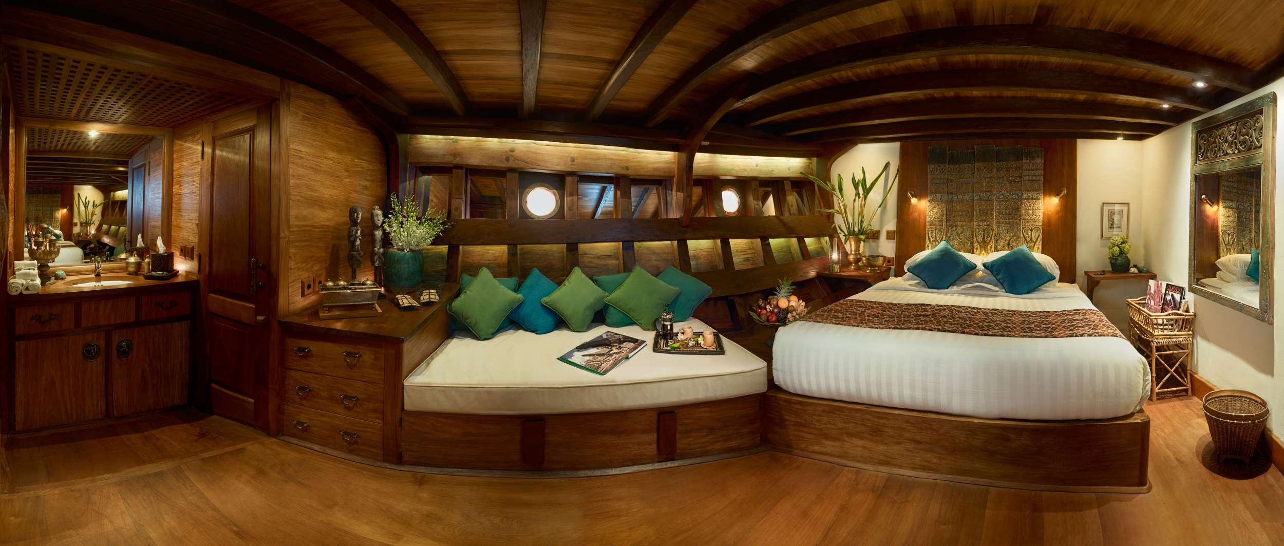 Yacht Photo