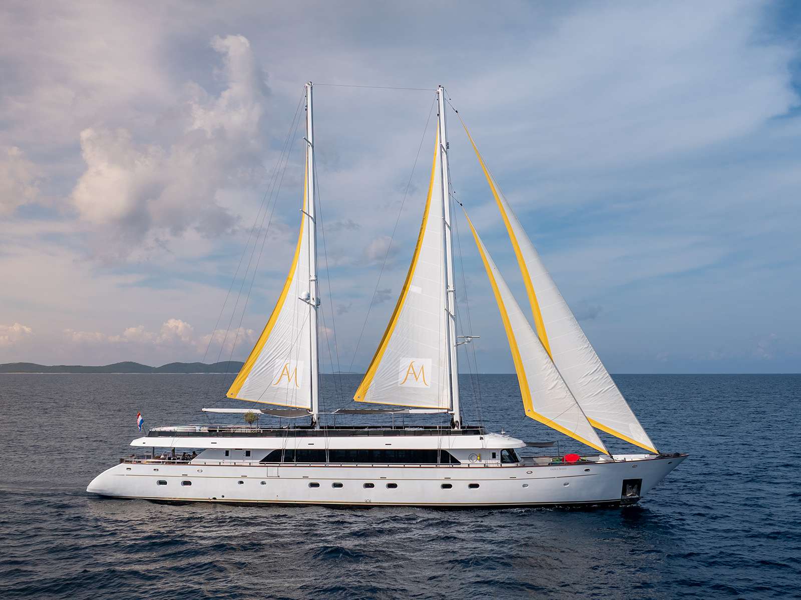 Yacht Photo