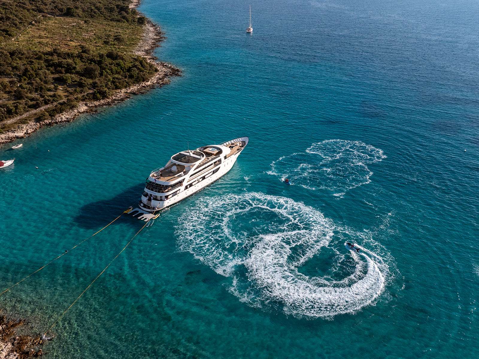 Yacht Photo