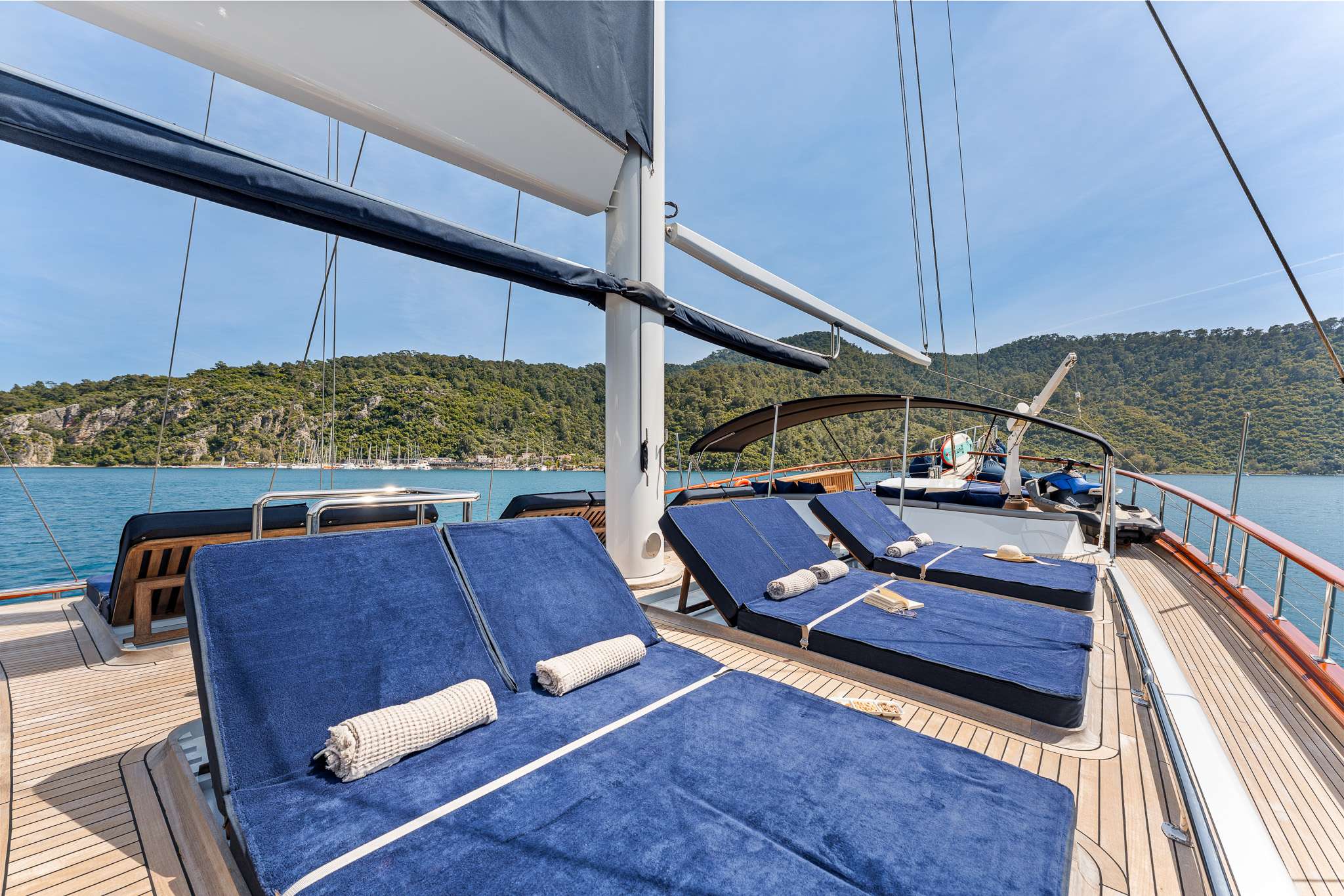 Yacht Photo