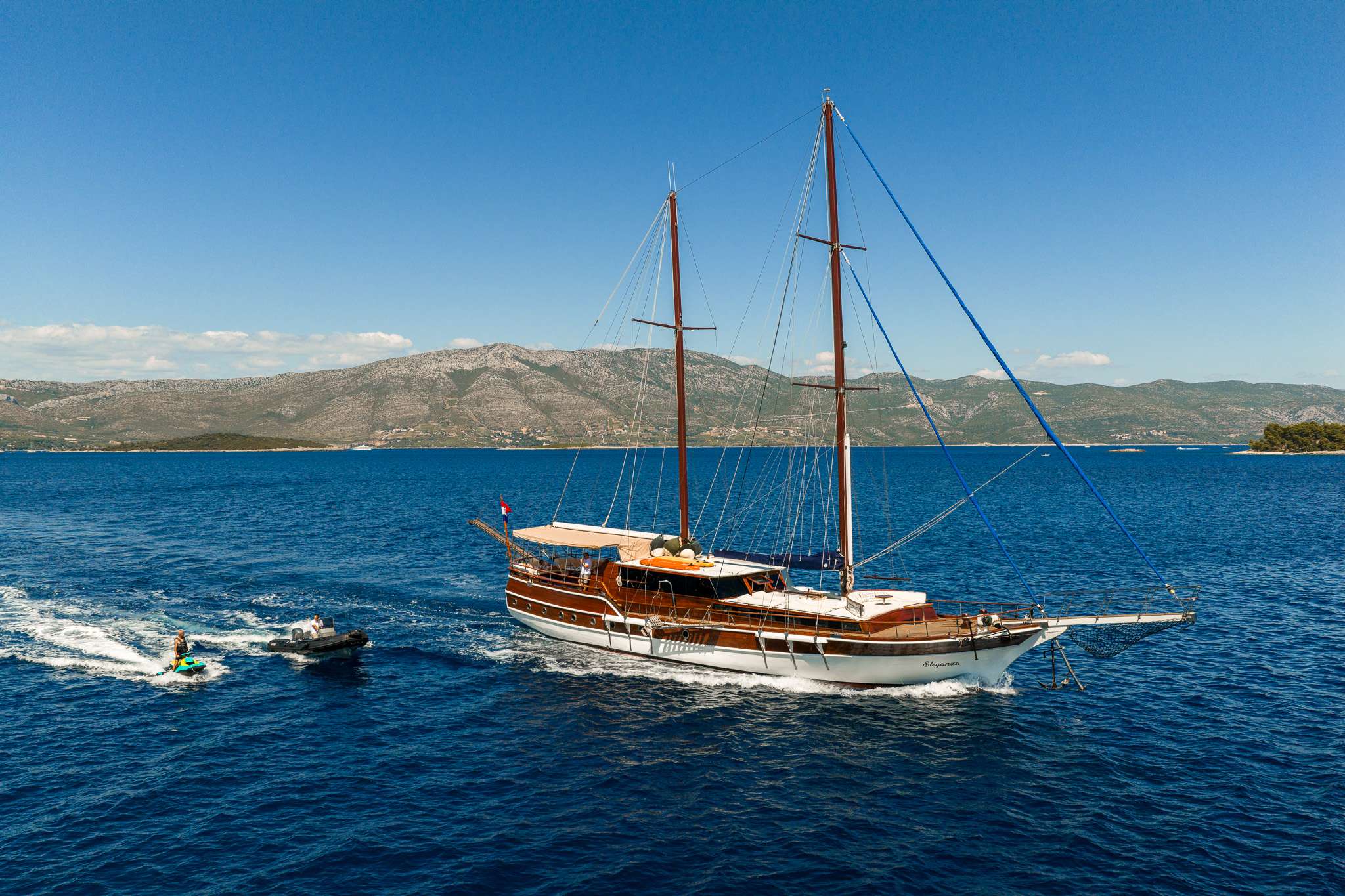 Yacht Photo