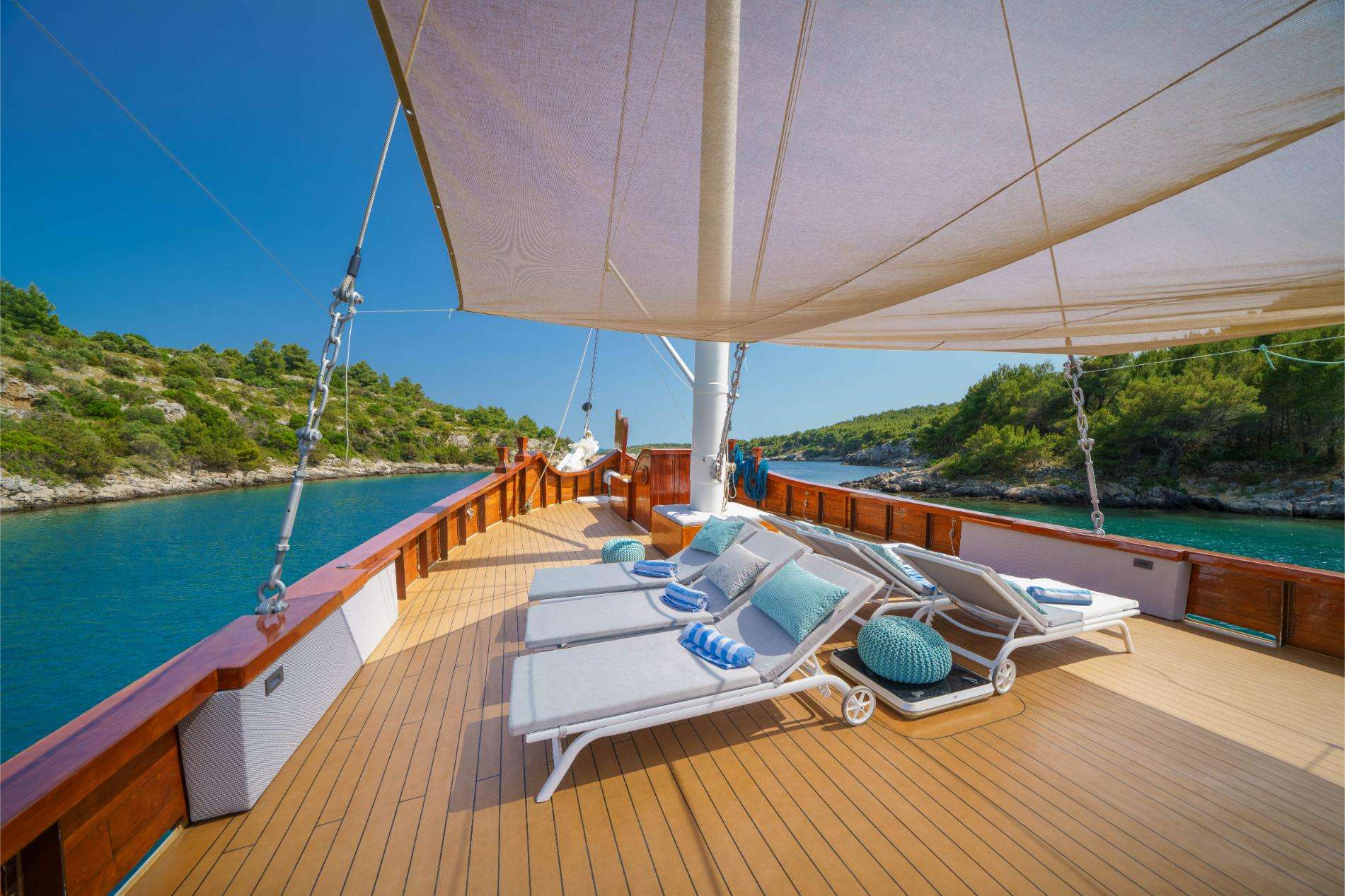 Yacht Photo