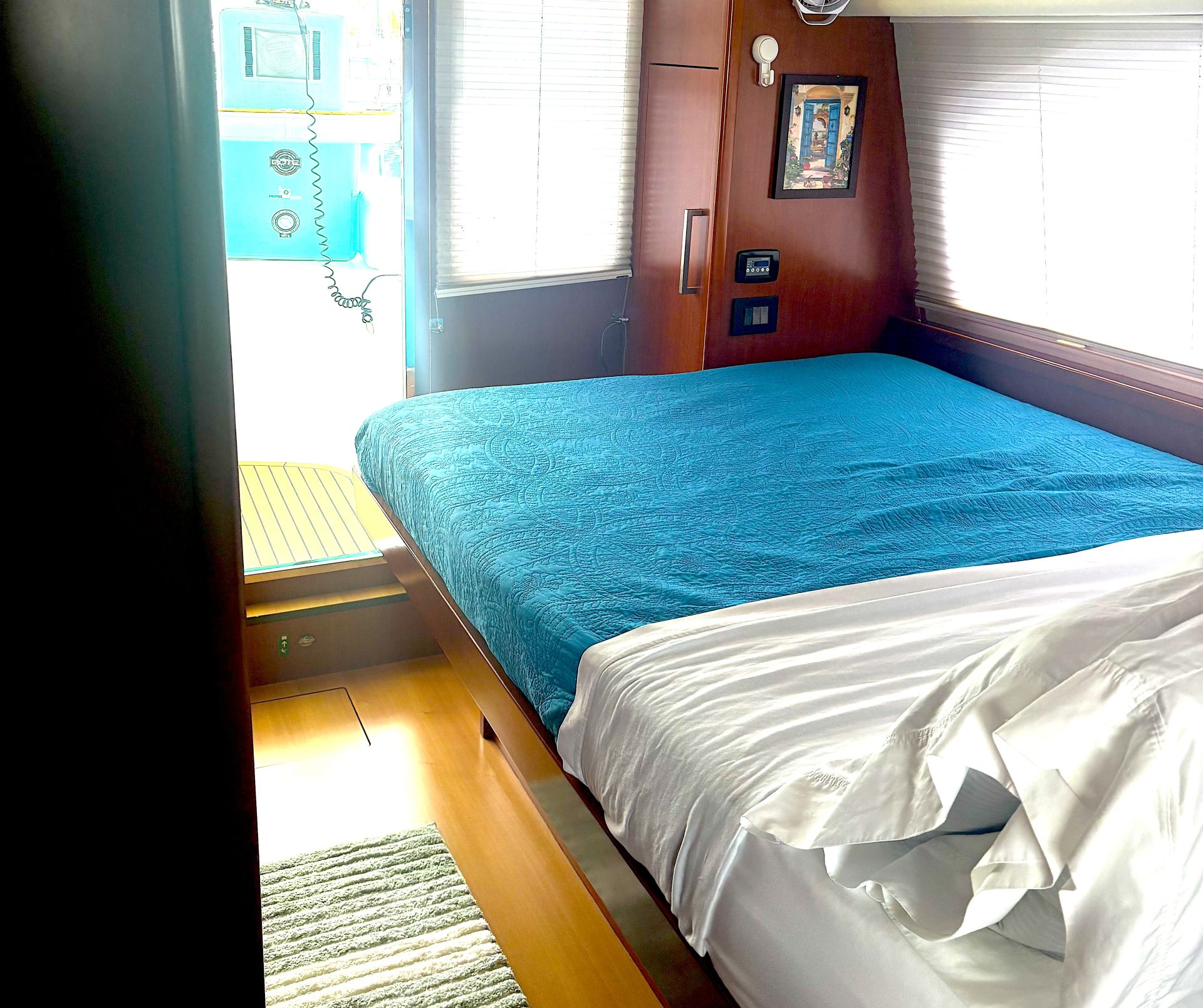 Yacht Image 8