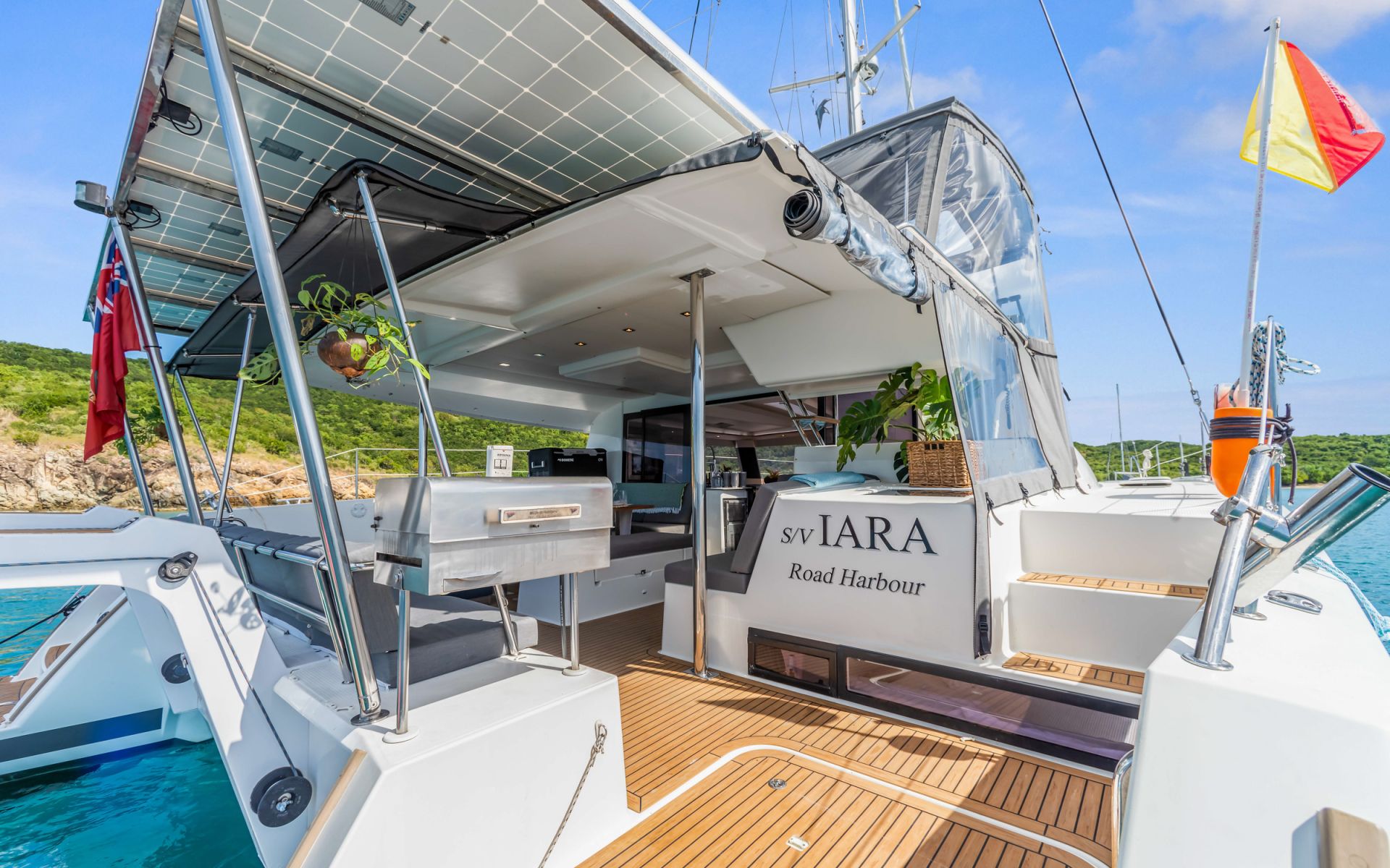 Iara photo 30