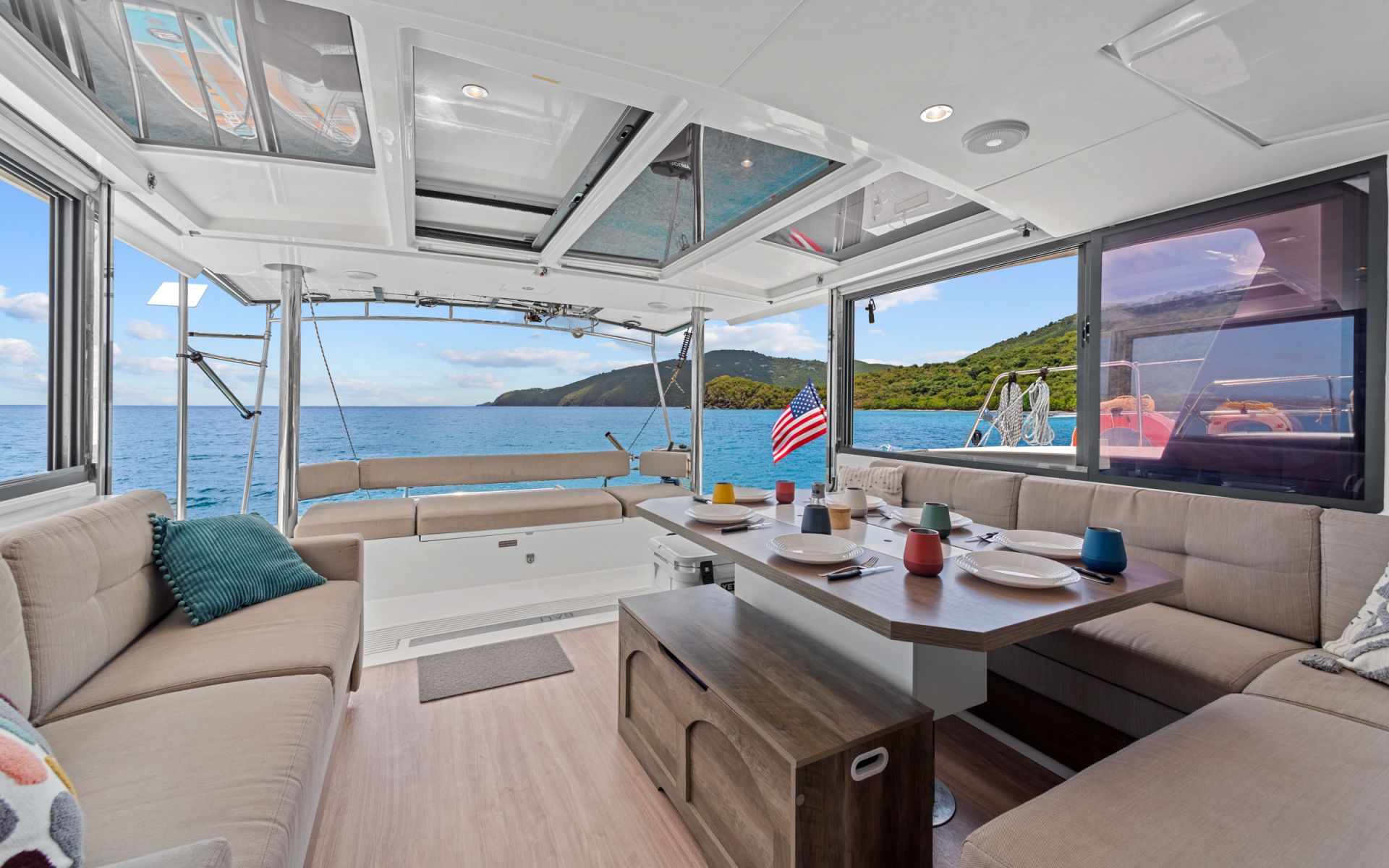 Yacht Image 25