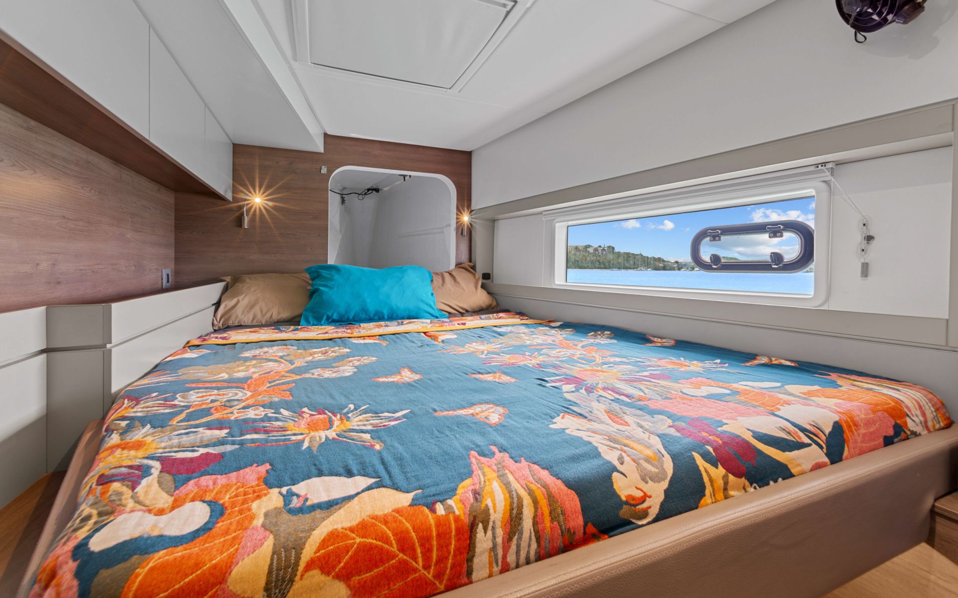 Yacht Image 35