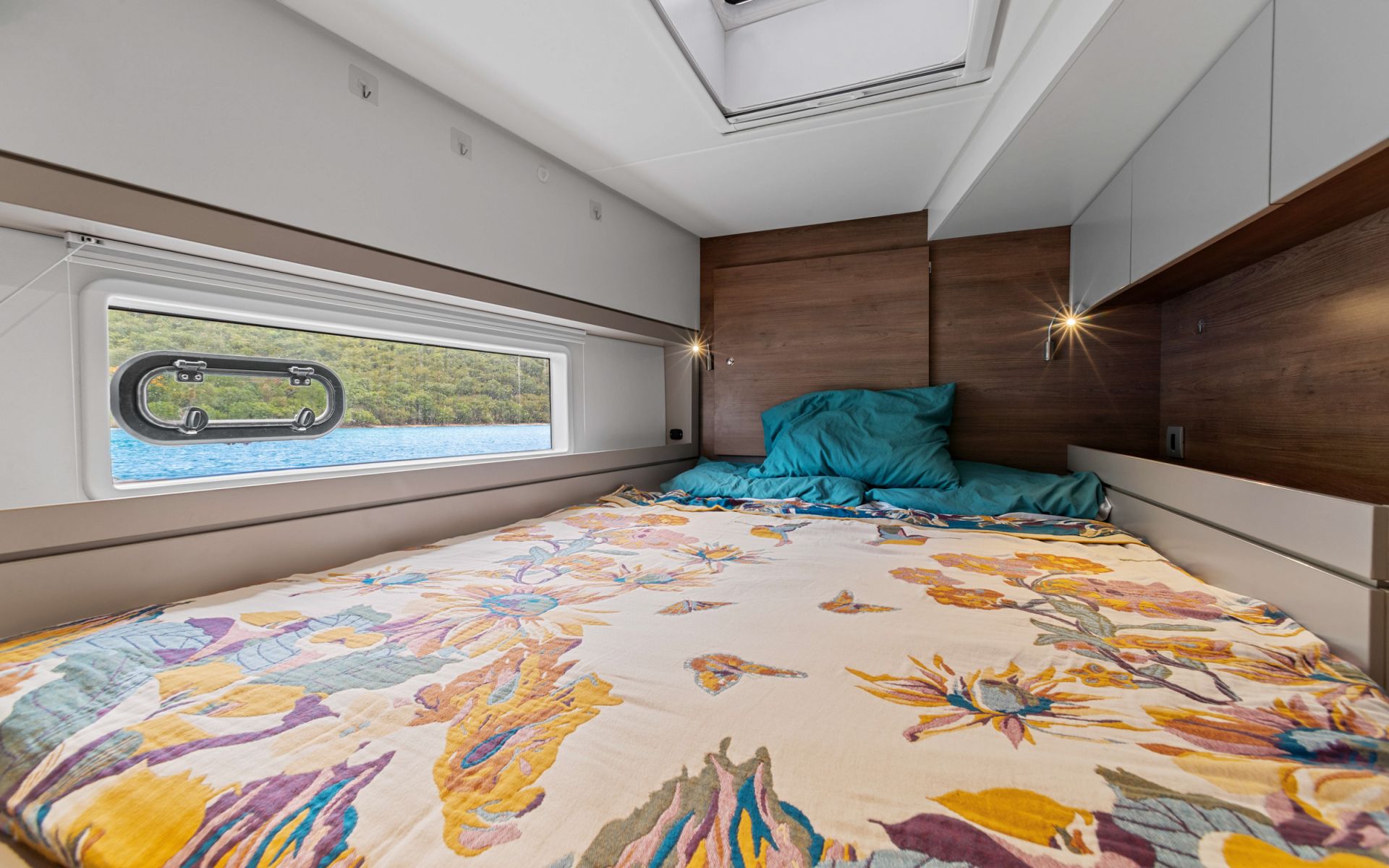 Yacht Image 38