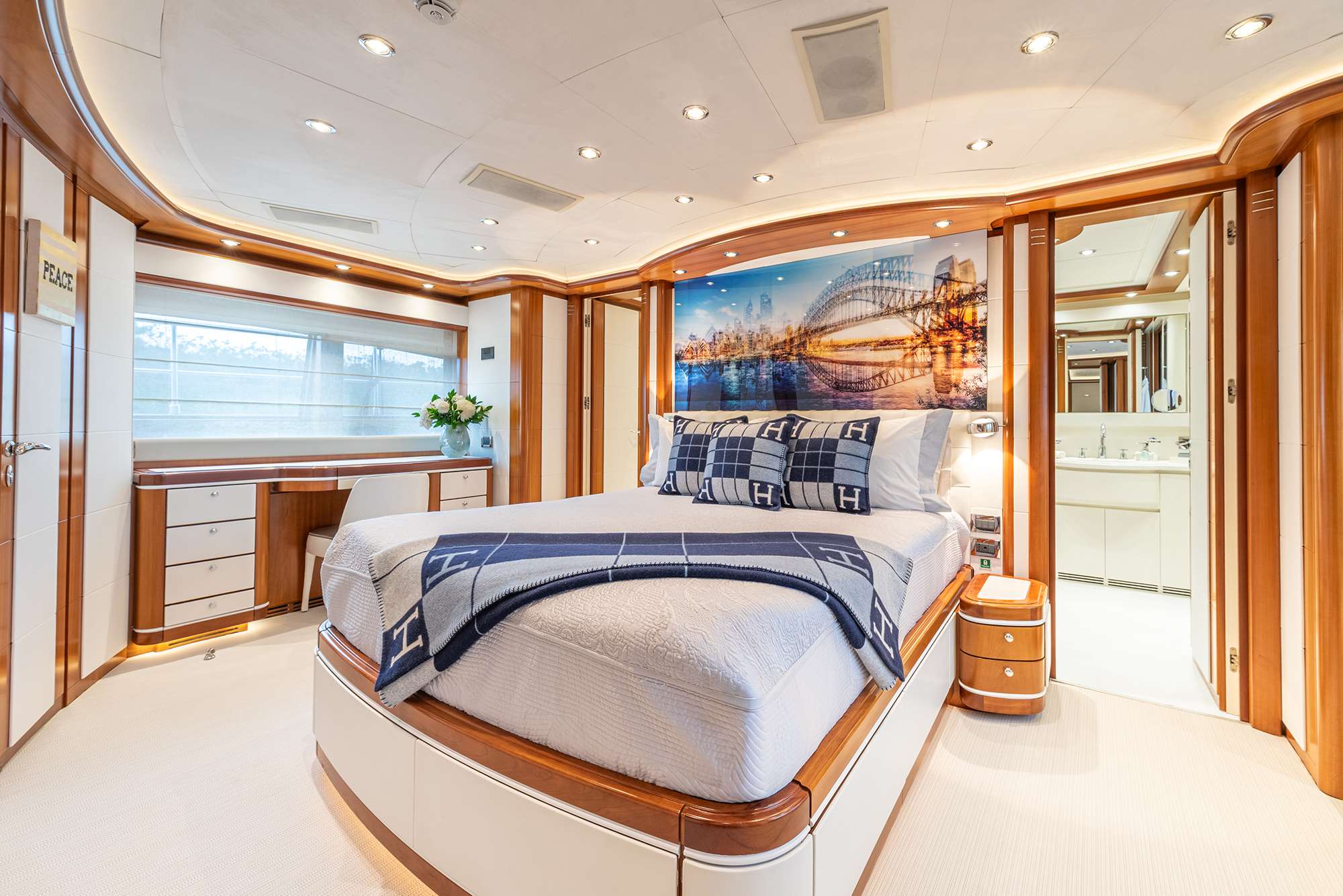 Yacht Photo