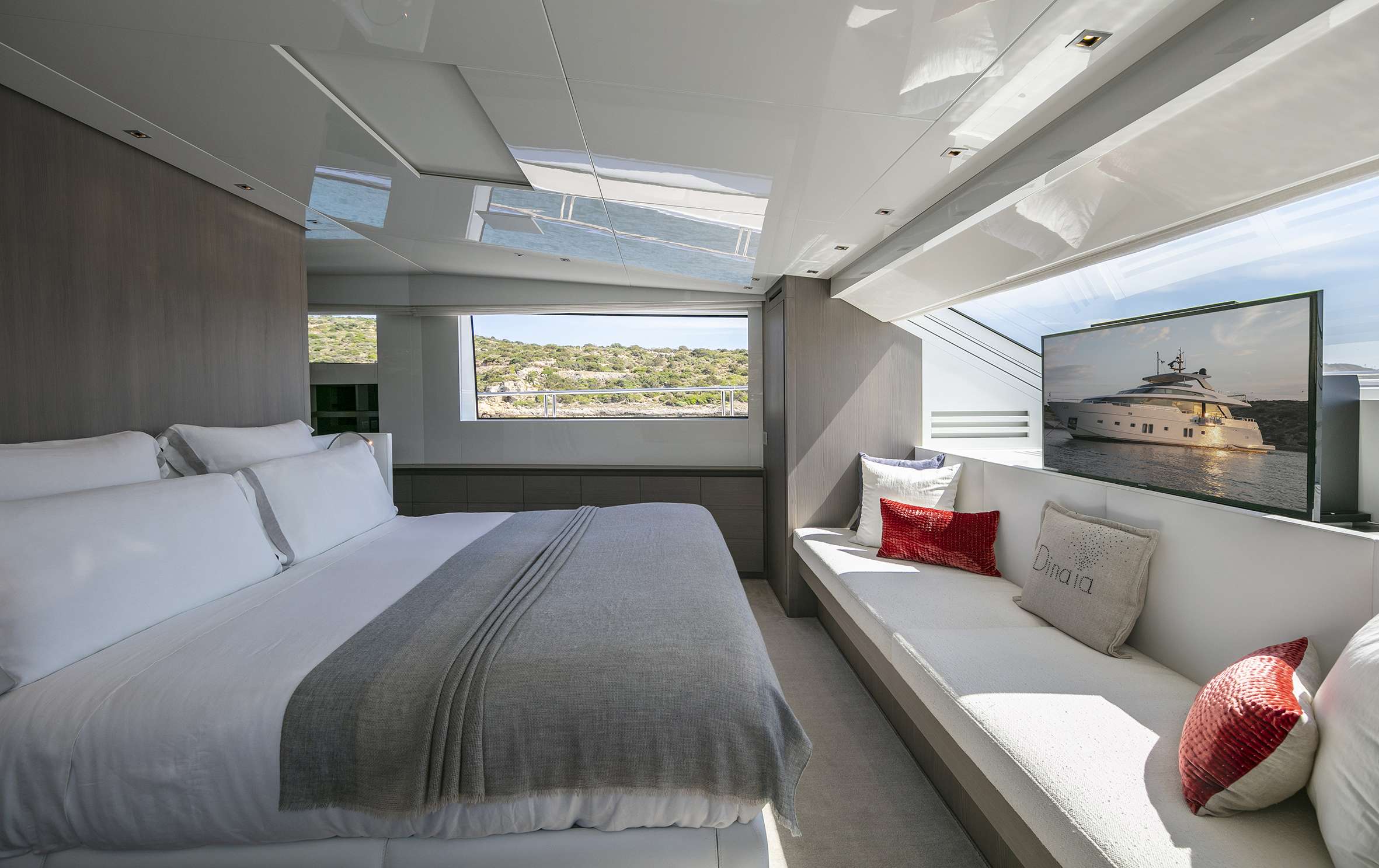 Yacht Photo