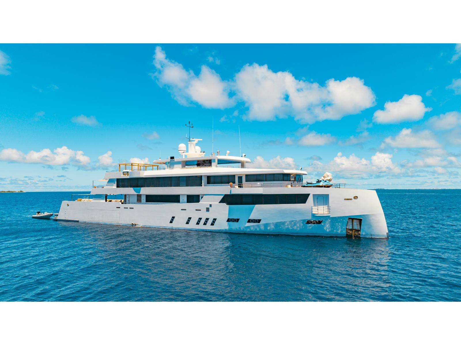 Yacht Photo