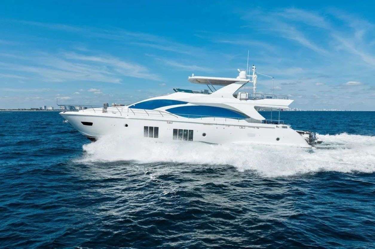 Yacht Photo