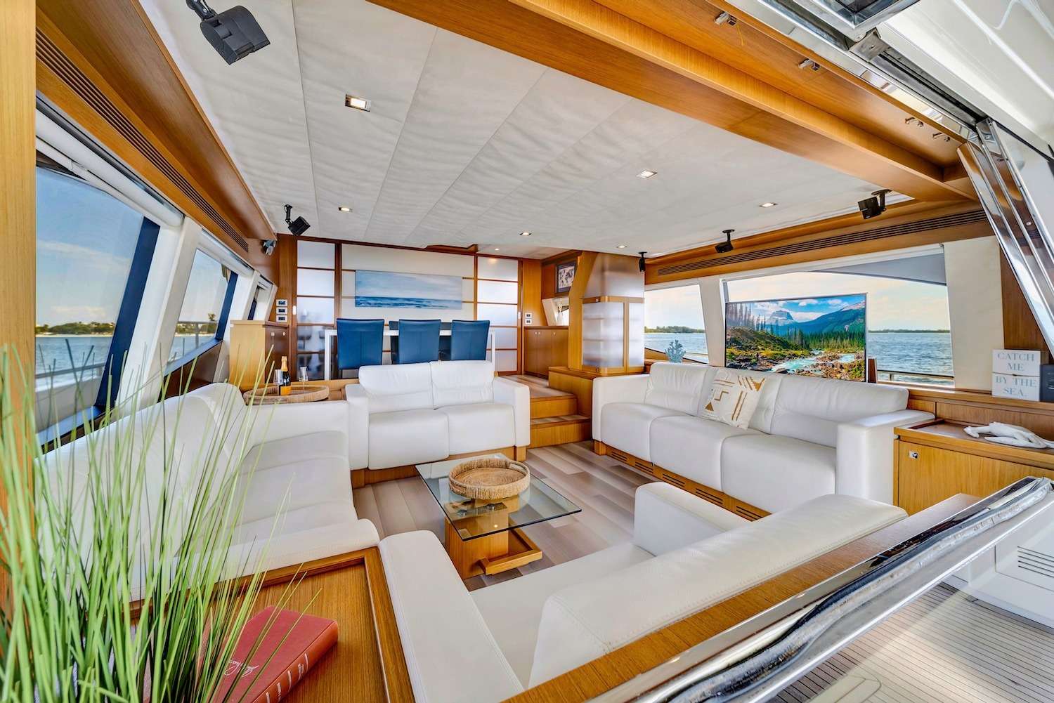 Yacht Photo
