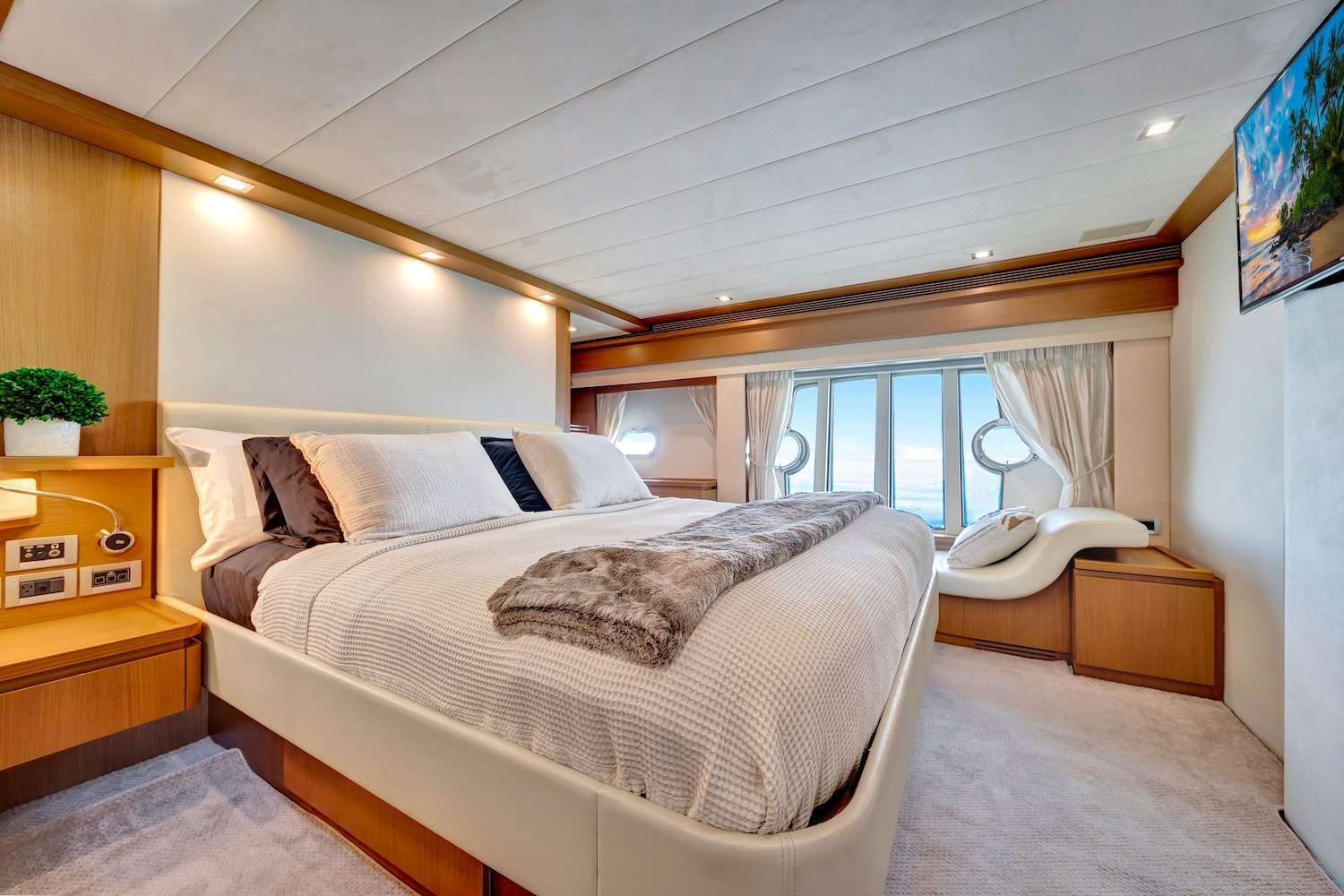 Yacht Photo
