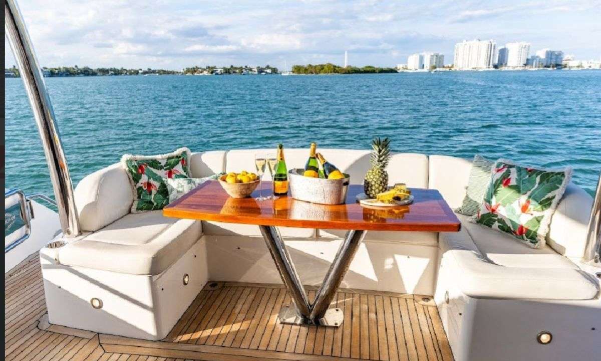 Yacht Photo