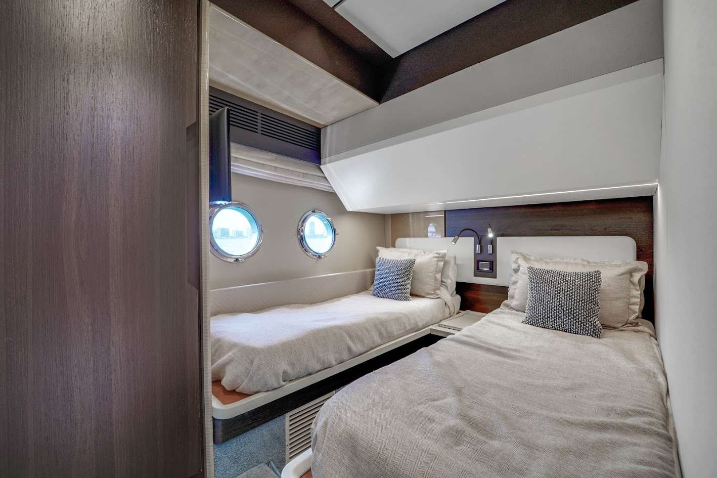 Yacht Photo