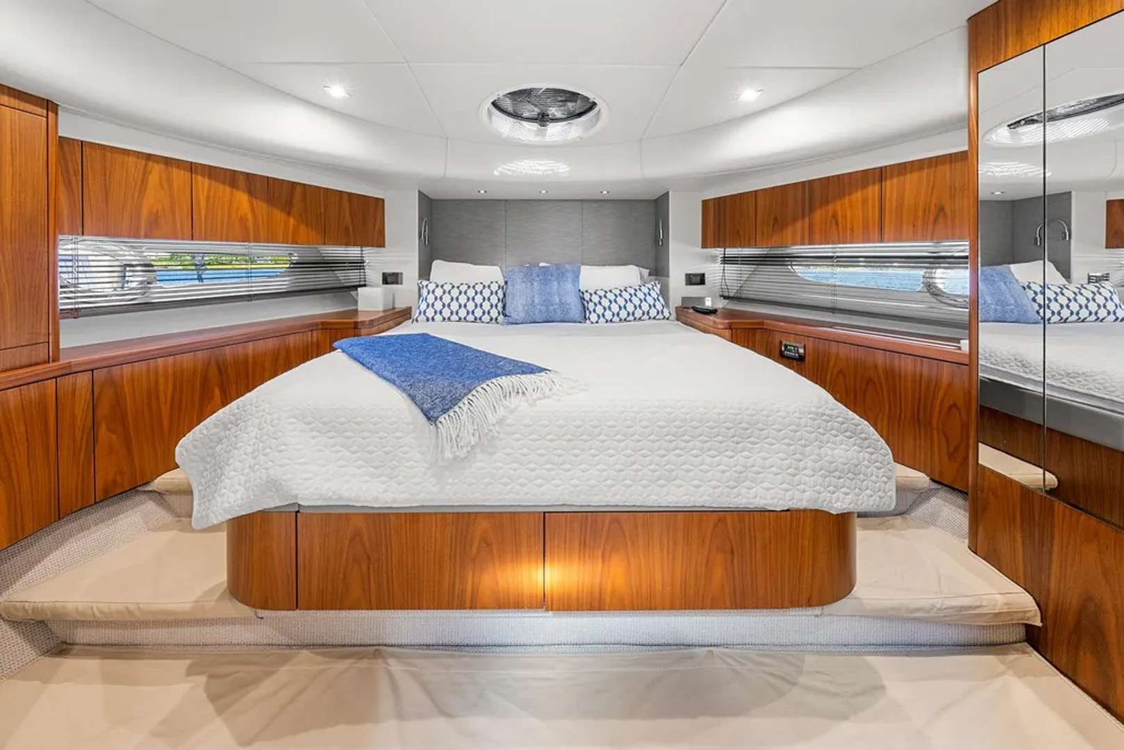Yacht Photo