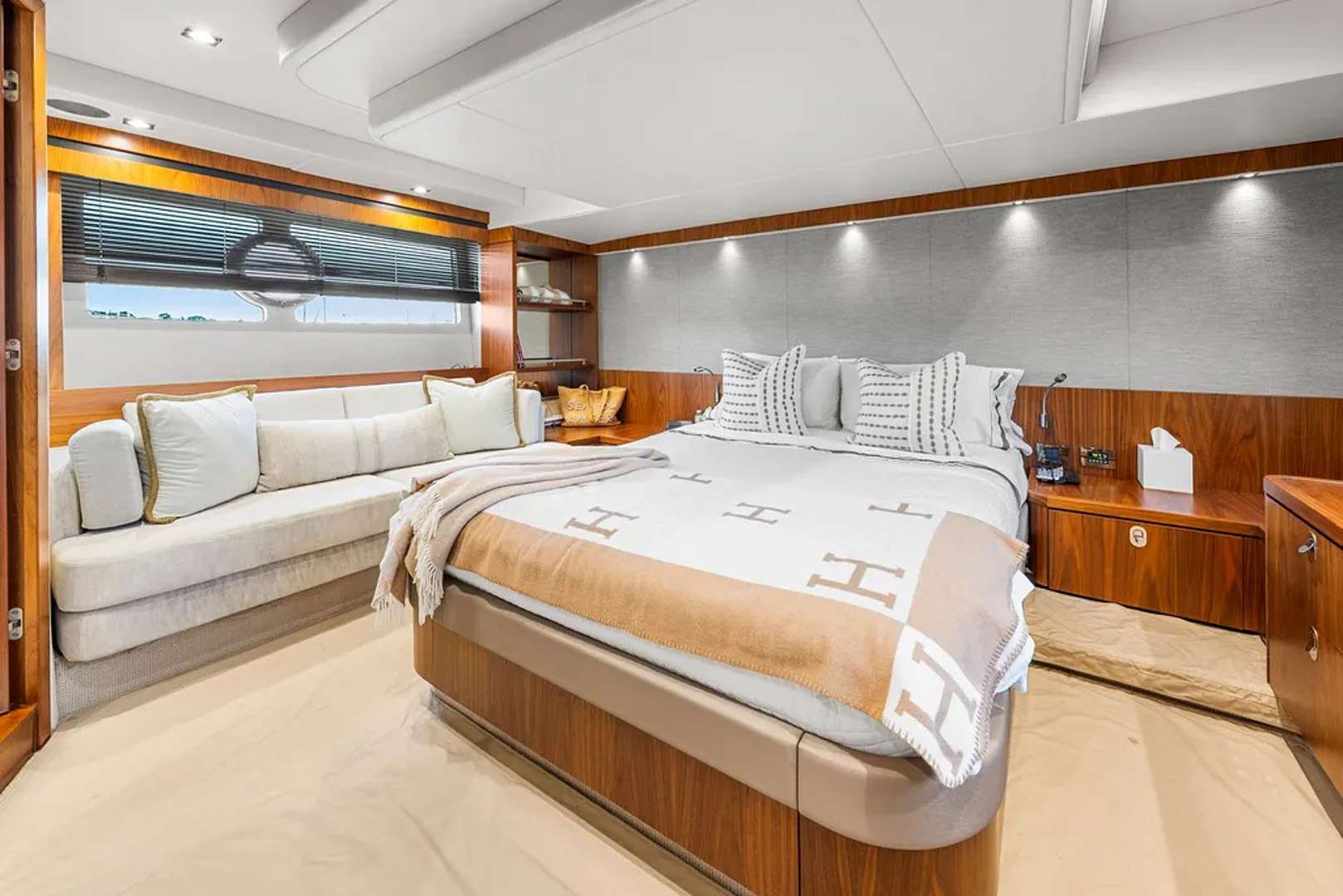 Yacht Photo