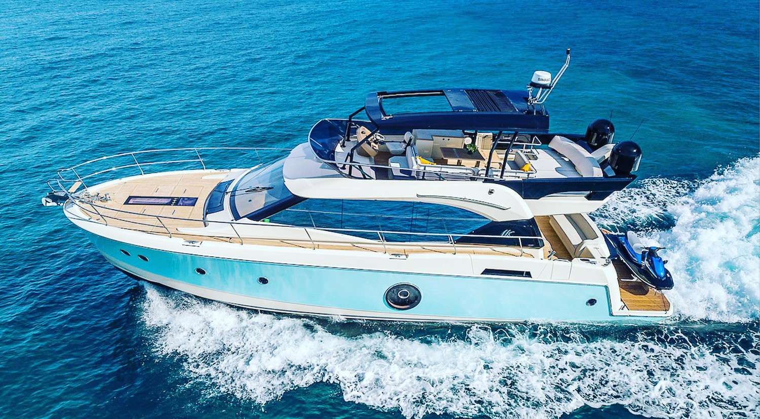 Yacht Photo