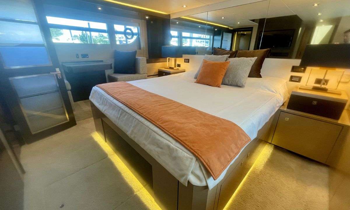 Yacht Photo