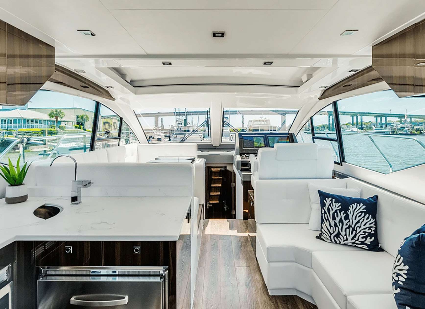 Yacht Photo