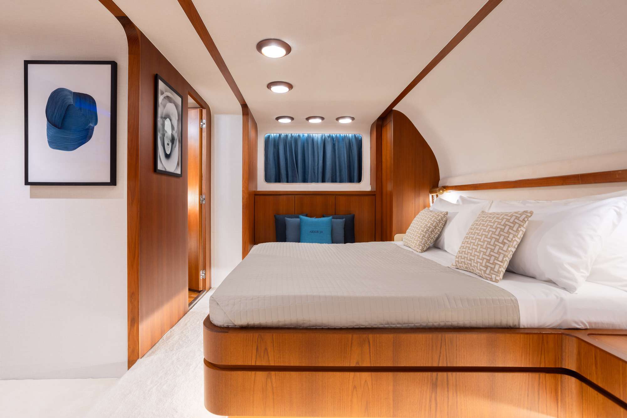 Yacht Photo