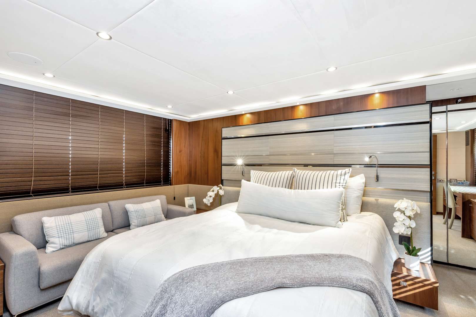 Yacht Photo