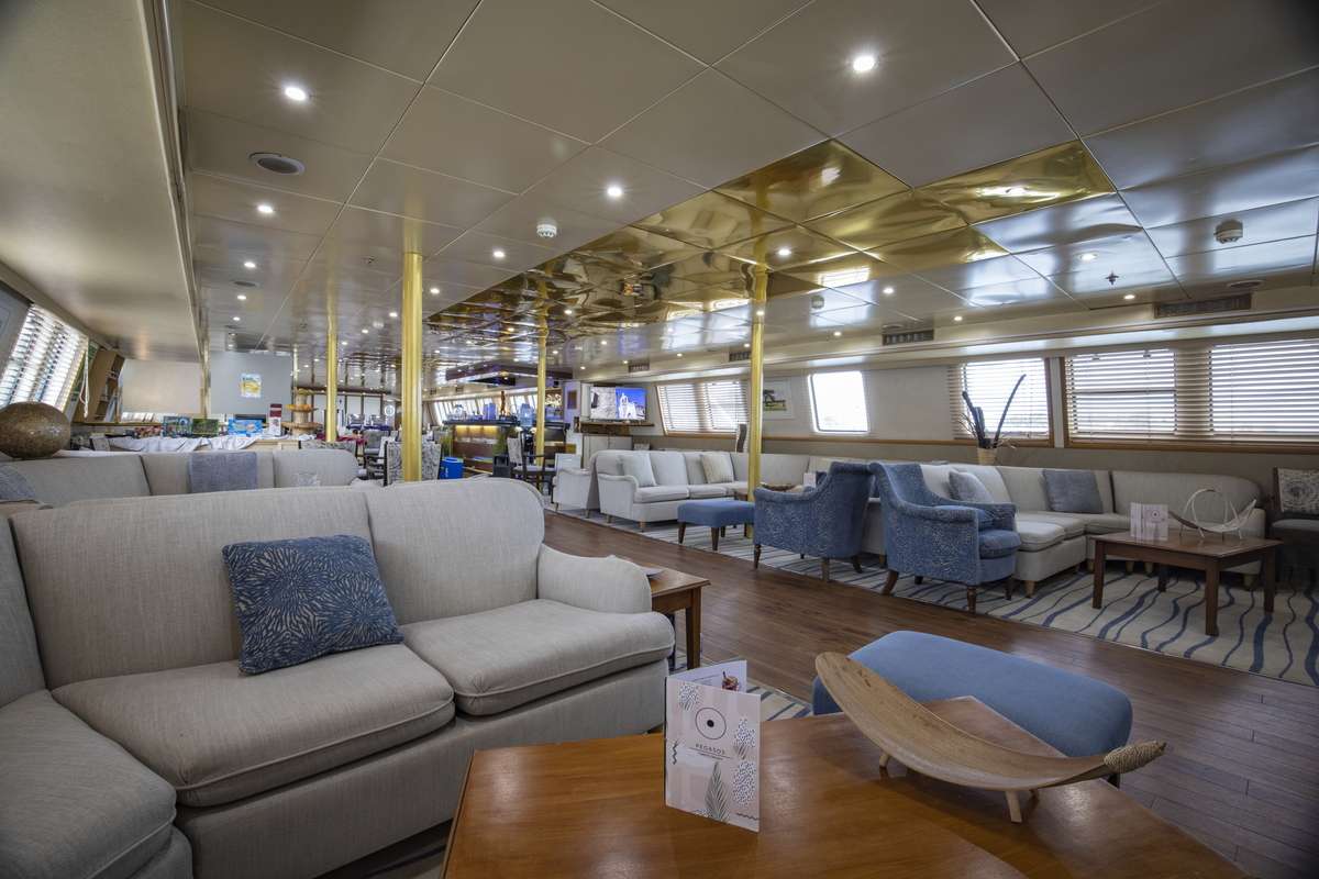 Yacht Photo