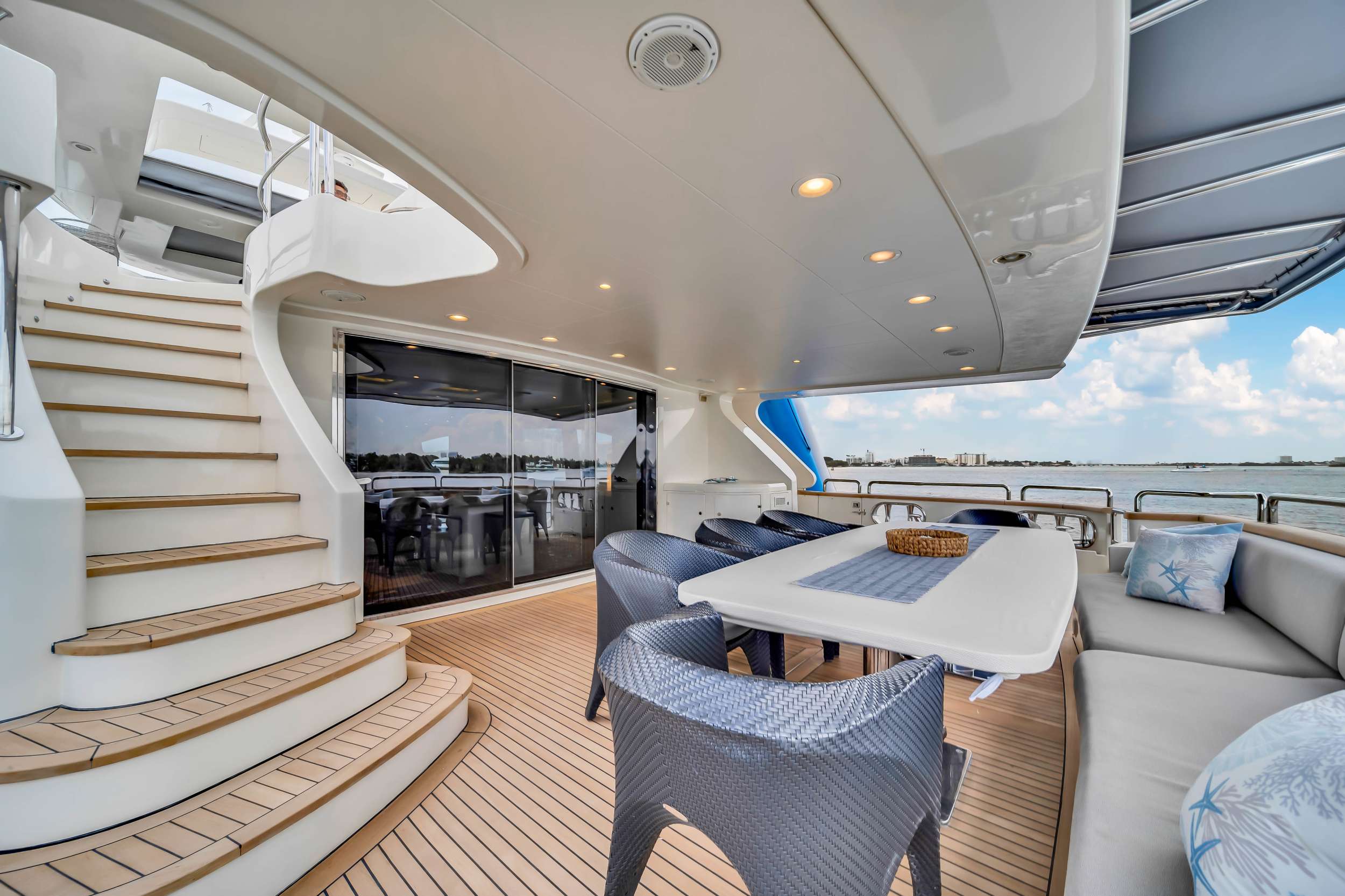 Yacht Photo