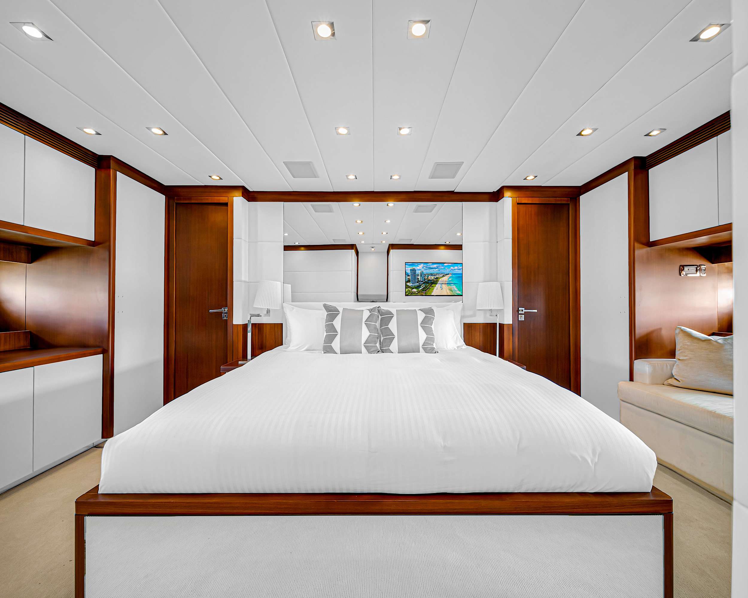 Yacht Photo