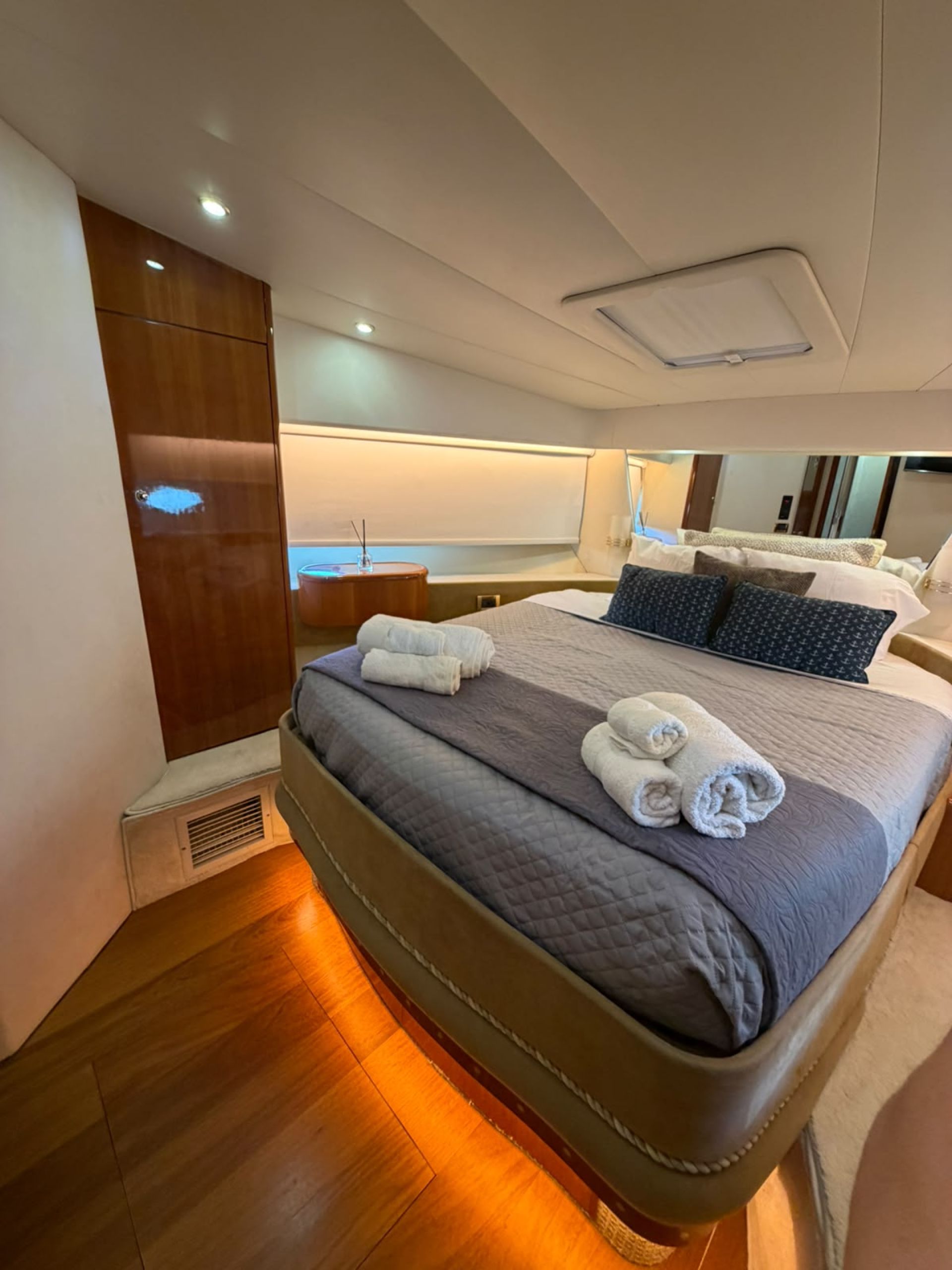 Yacht Photo