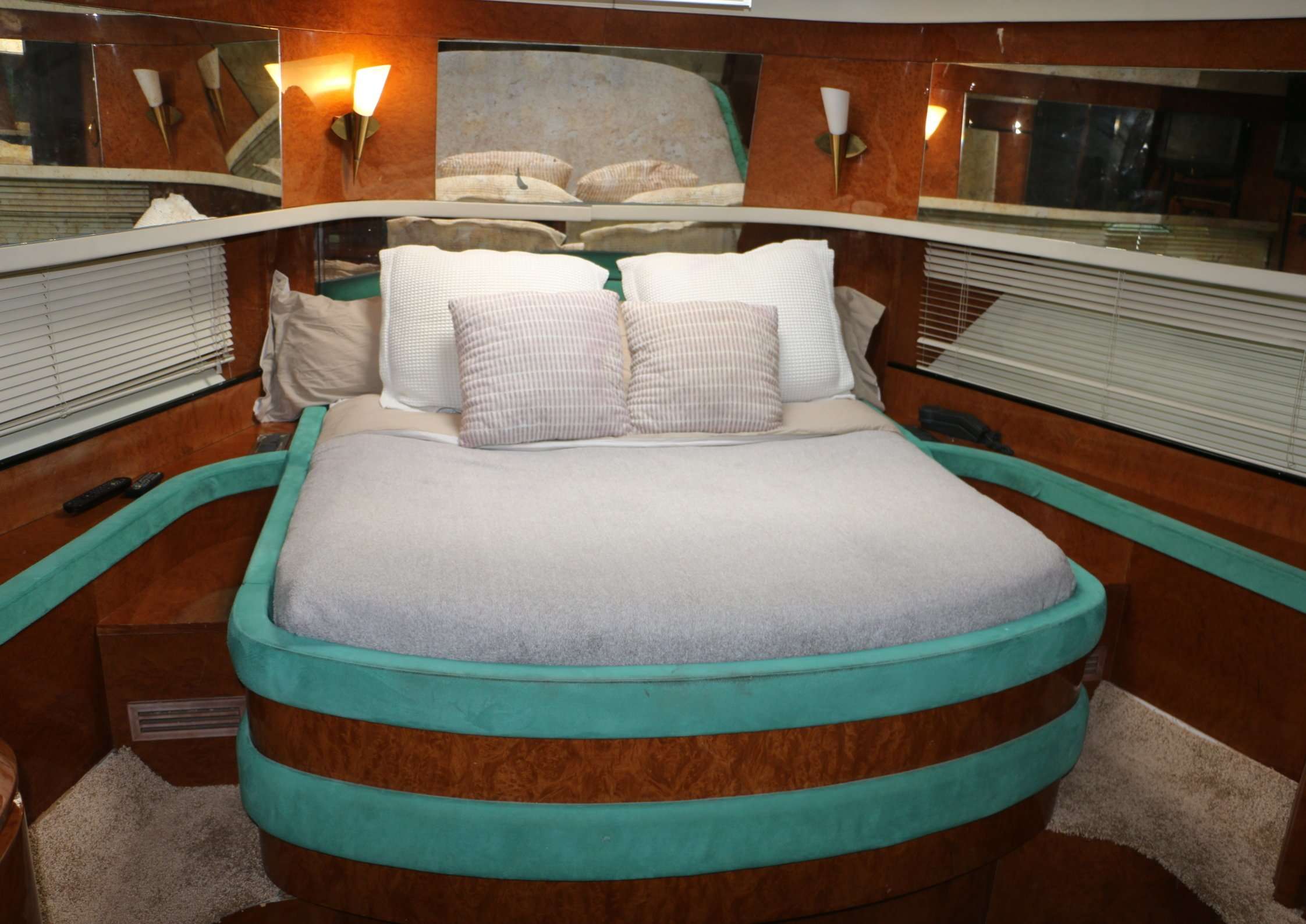 Yacht Photo