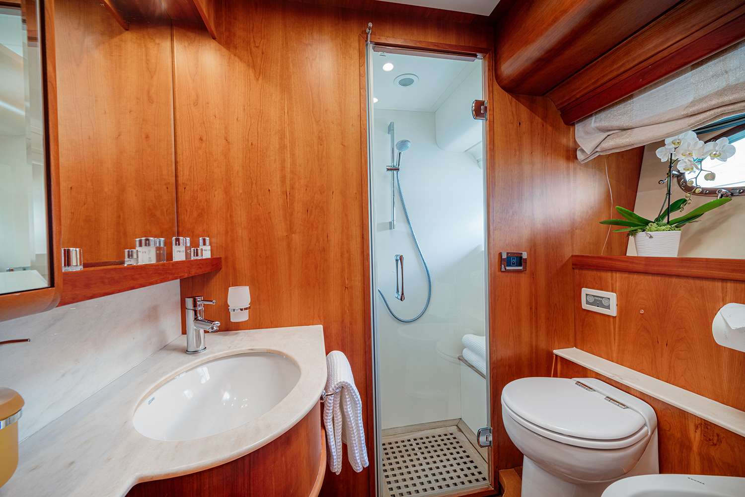 Yacht Photo