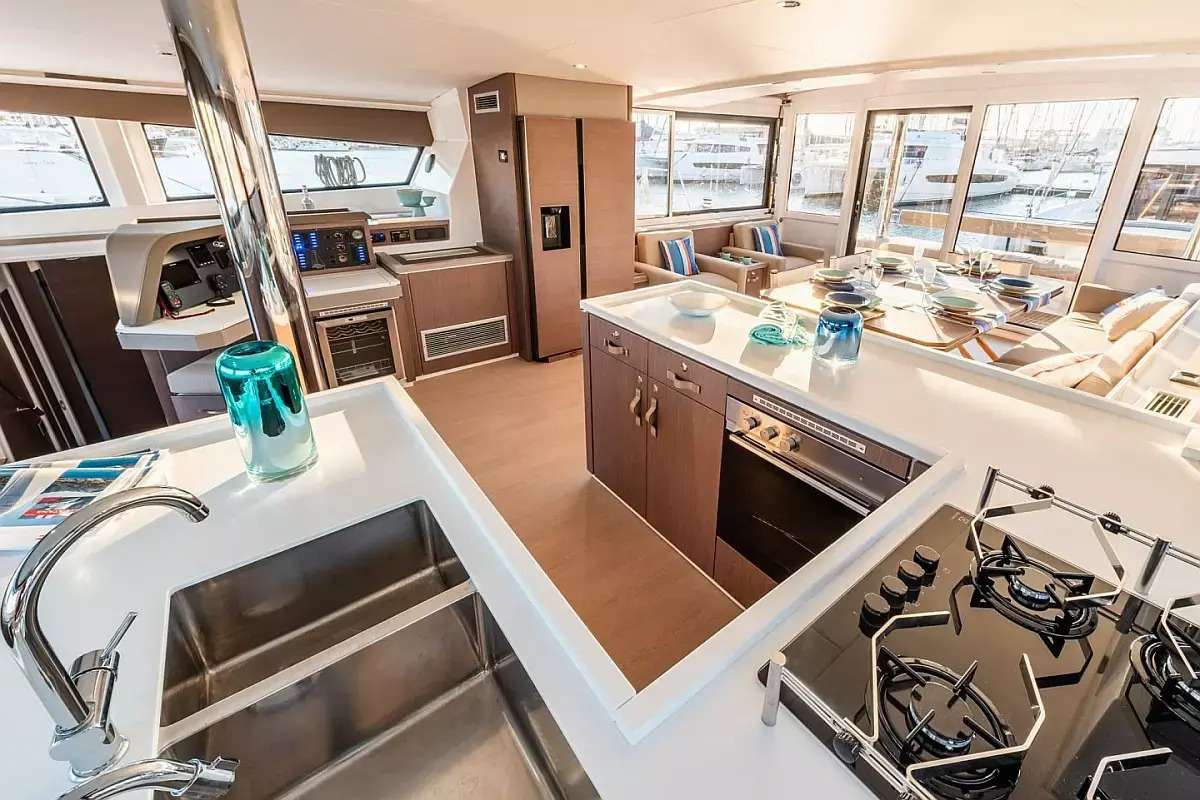 Yacht Photo