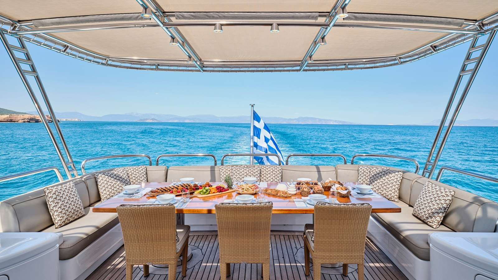 Yacht Photo