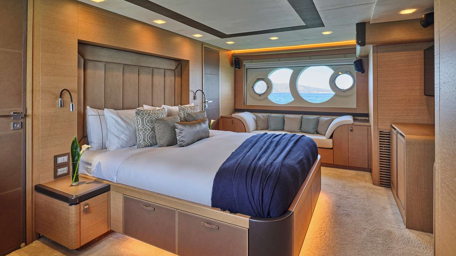 Yacht Photo