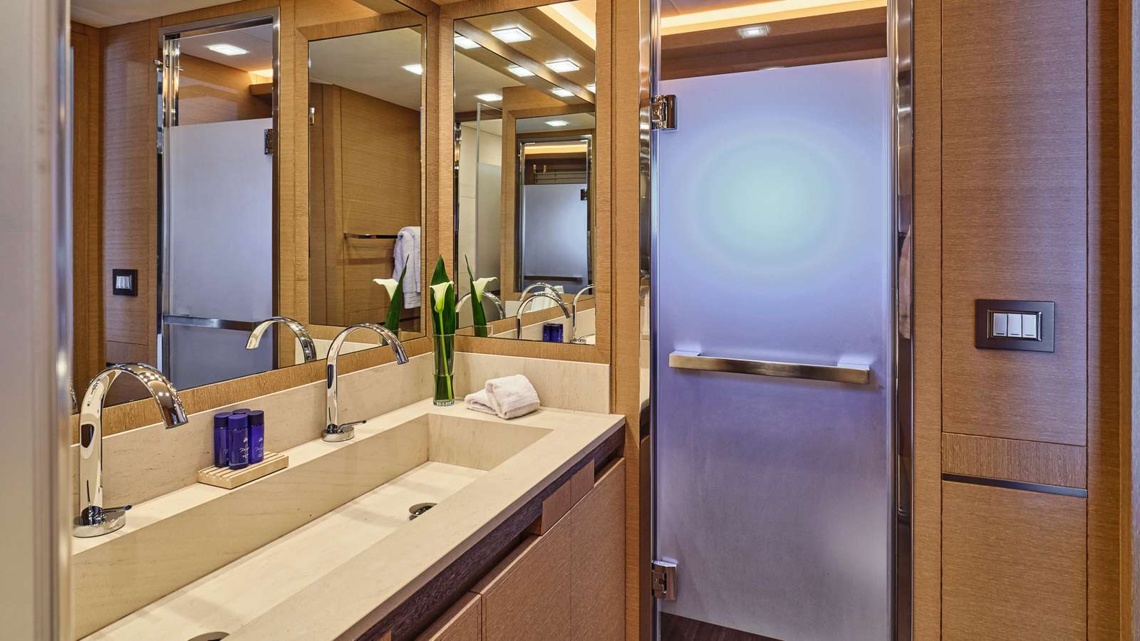 Yacht Photo